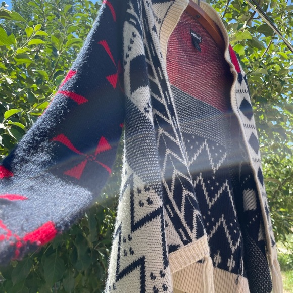 Wet Seal Cardigan - Picture 3 of 6